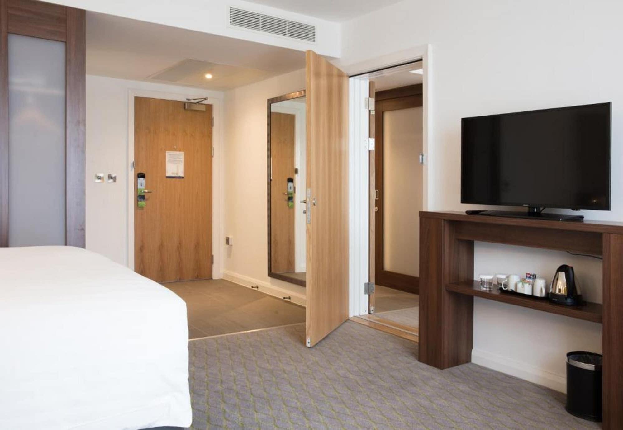 Hampton By Hilton Exeter Airport Hotel Woodbury Exterior foto