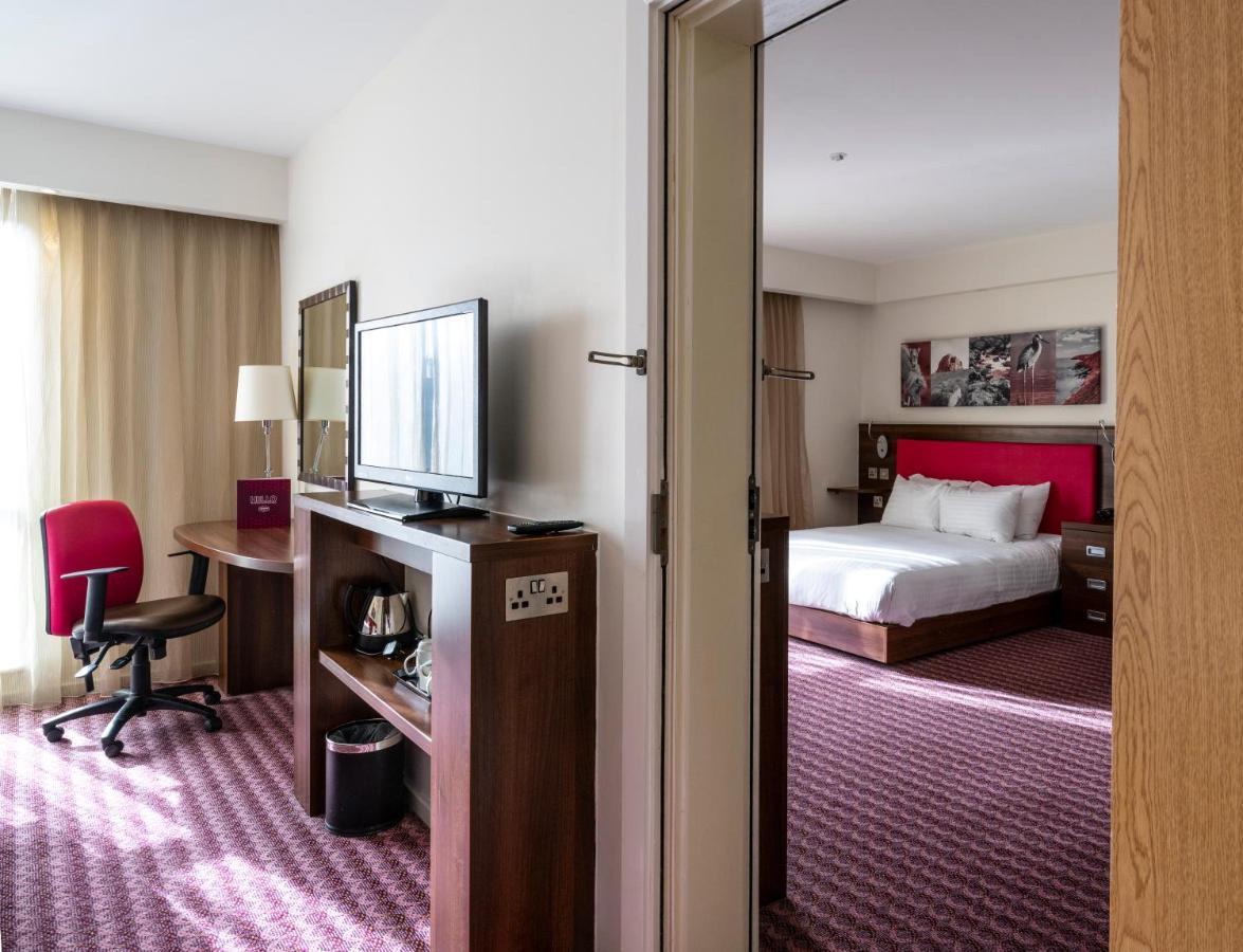 Hampton By Hilton Exeter Airport Hotel Woodbury Exterior foto